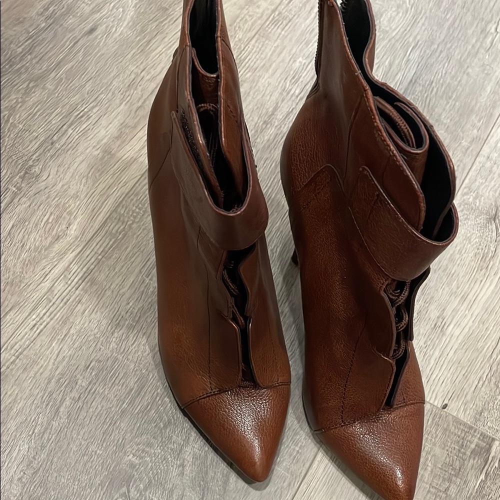 Elegant Brown Leather Women's Ankle Boots